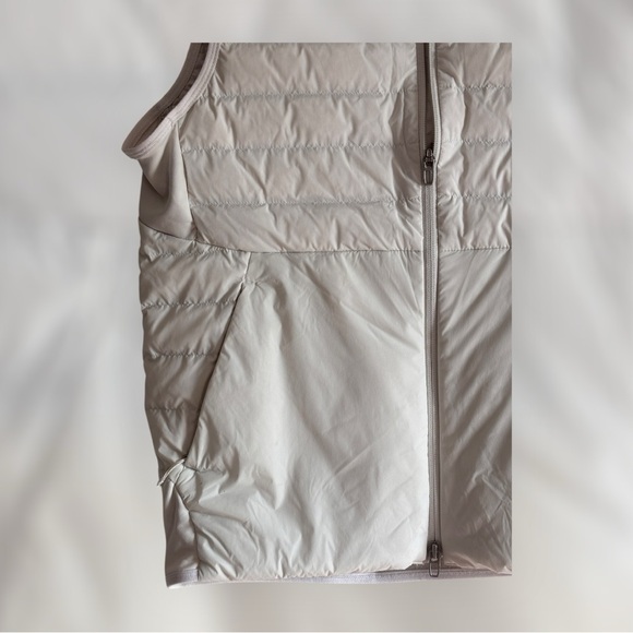 Lululemon Down For A Run Vest - Picture 6 of 8